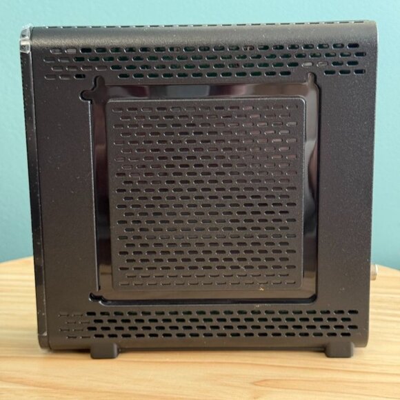 Arris SURFboard SB610 Internet Wi Fi Cable Modem With Power Adapter Working - Picture 6 of 12